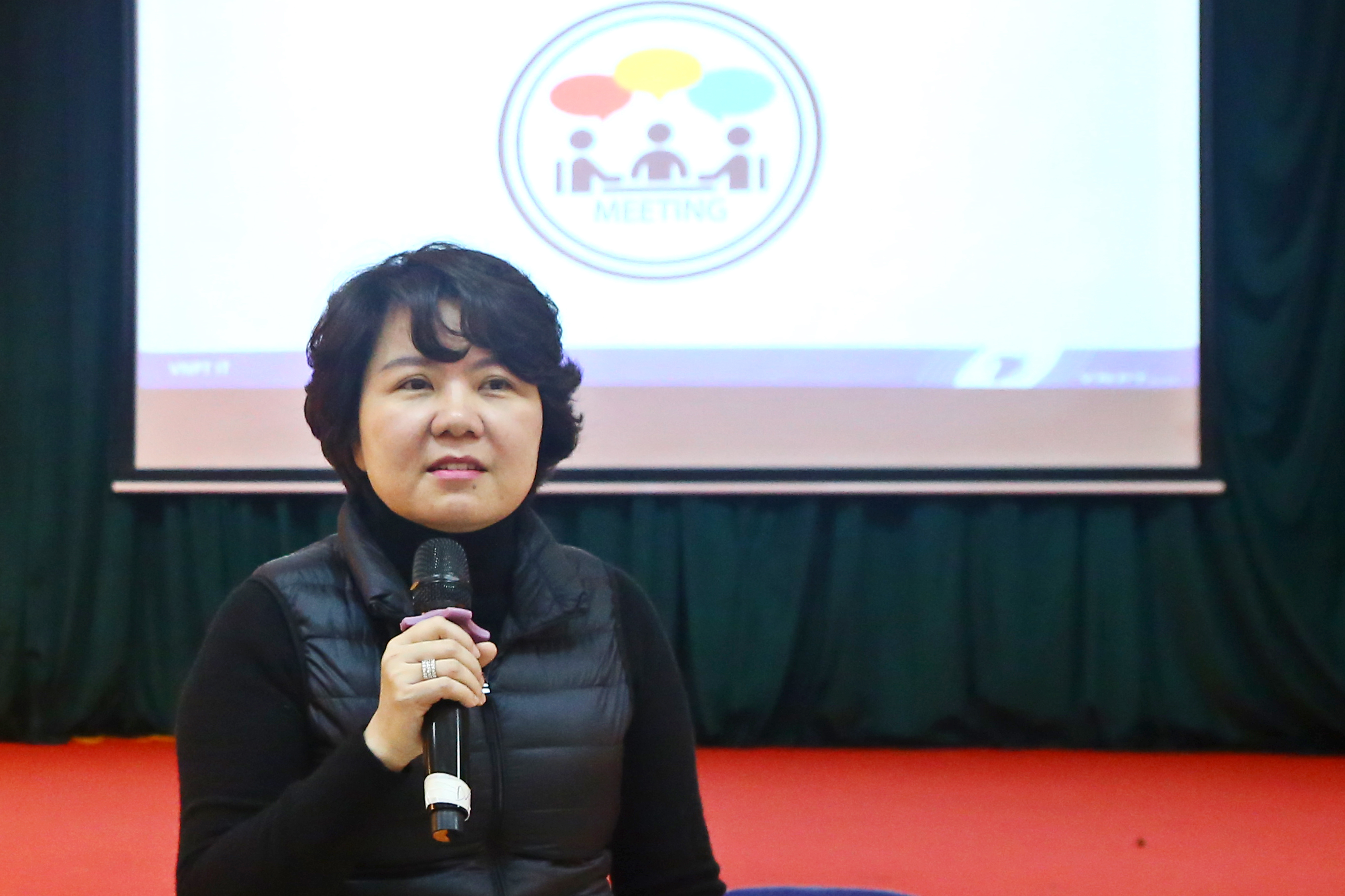 Nhiều trường học tổ chức dạy online trong dịch corona